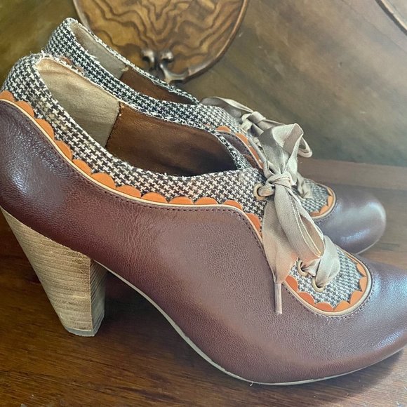 Poetic License heels size 7 - Picture 8 of 10